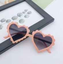 Load image into Gallery viewer, Little Girls Sunnies
