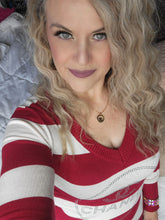 Load image into Gallery viewer, Red Stripe C Sweater
