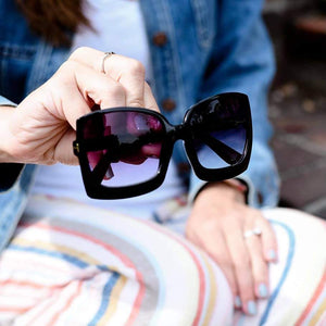 Cloeen Oversized Gradient Sunglasses