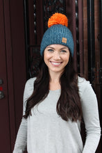 Load image into Gallery viewer, Cozy Cloeen Beanie
