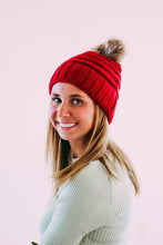 Load image into Gallery viewer, Pom Pom Beanies
