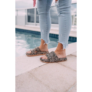 INSANELY COMFY -BEACH/CASUAL, SLIDES/SANDAL